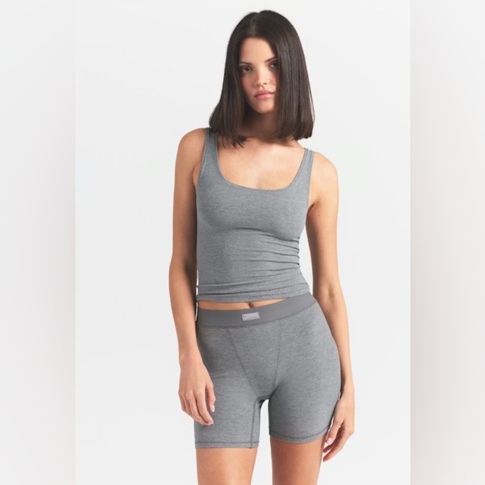SKIMS Heather Grey Soft Lounge Tank Top S